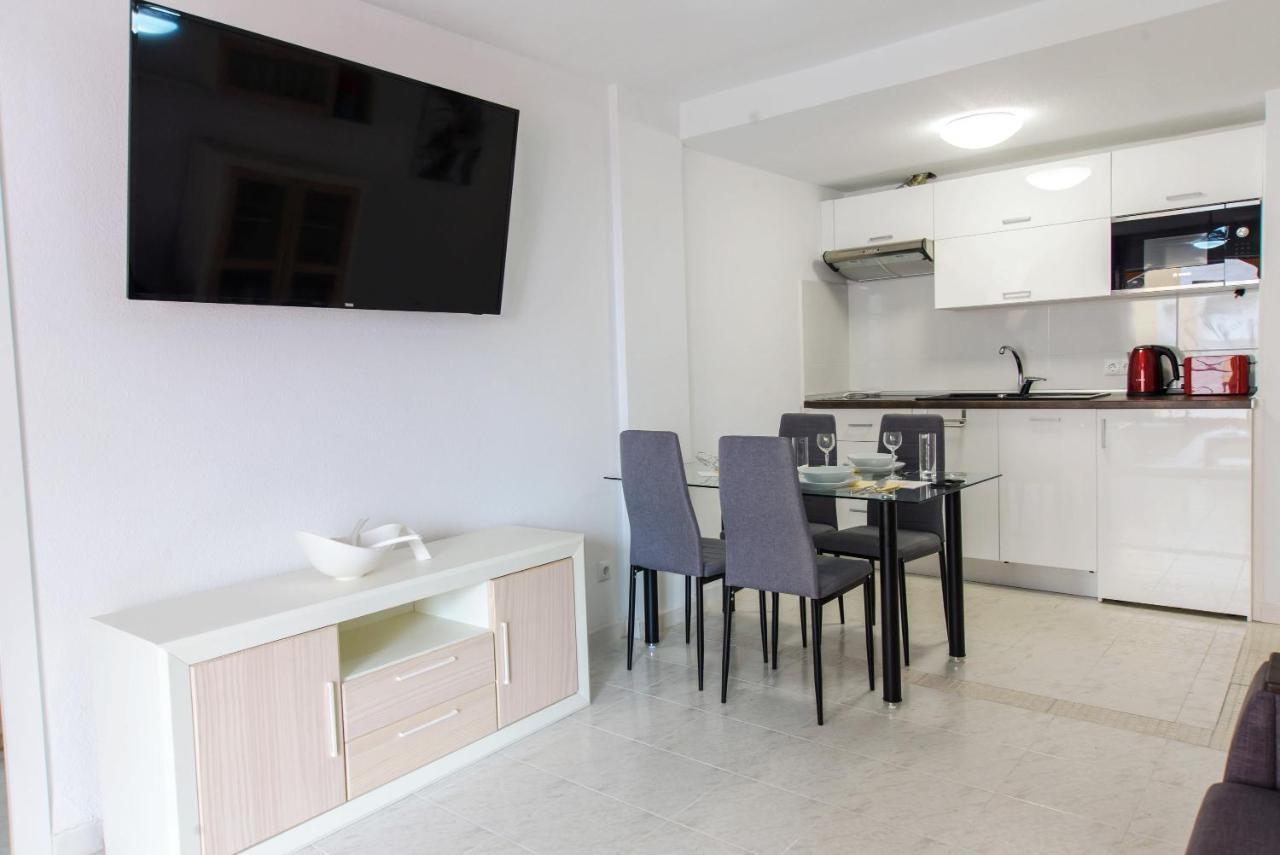 טורבייחה Holiday Suite Playa Del Cura מראה חיצוני תמונה